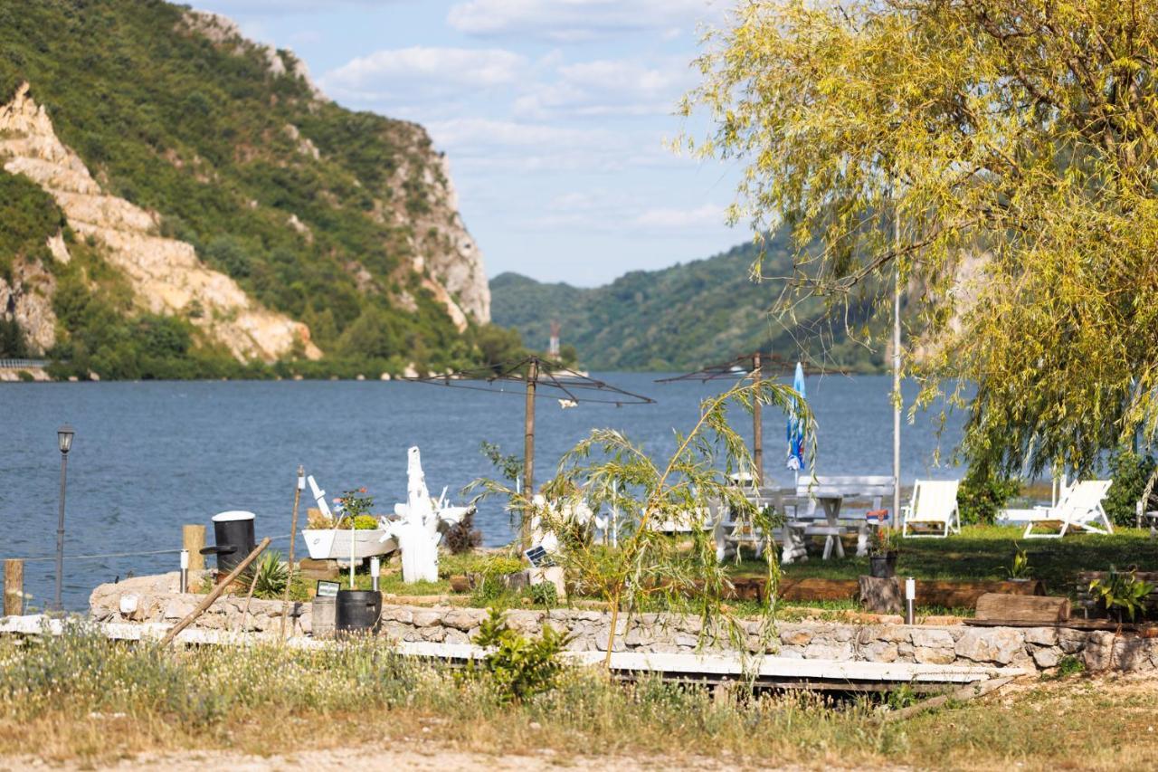 Apartman Barka Голубац Экстерьер фото